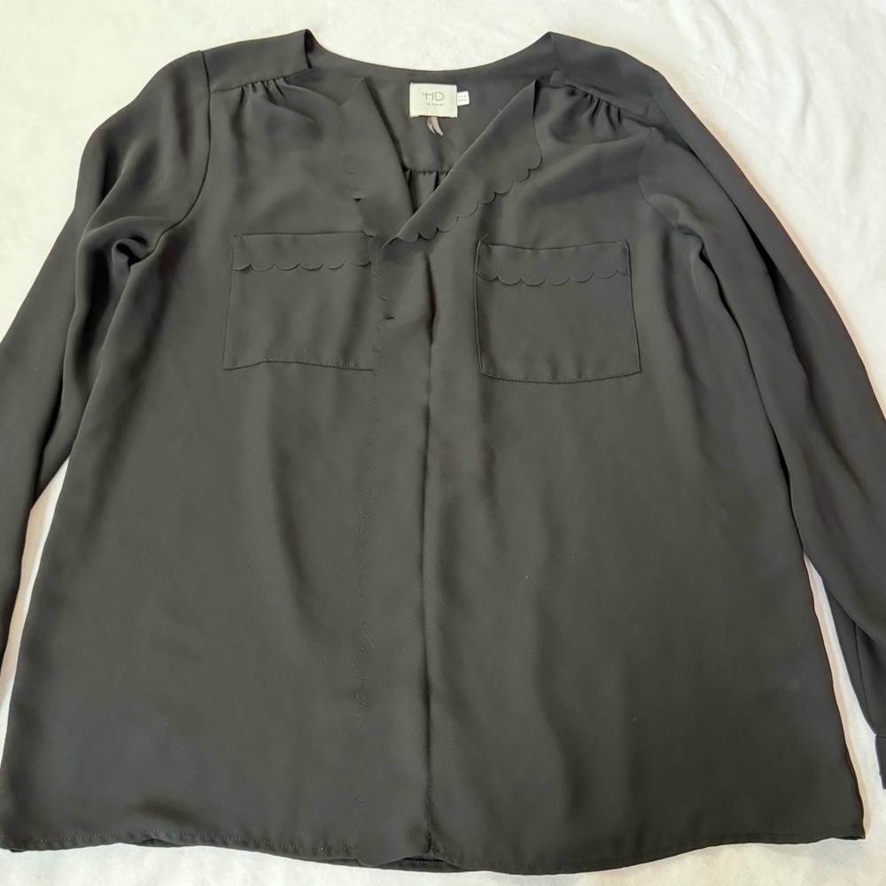 Anthropologie HD in Paris Black Scalloped Long Sleeve Top size 10